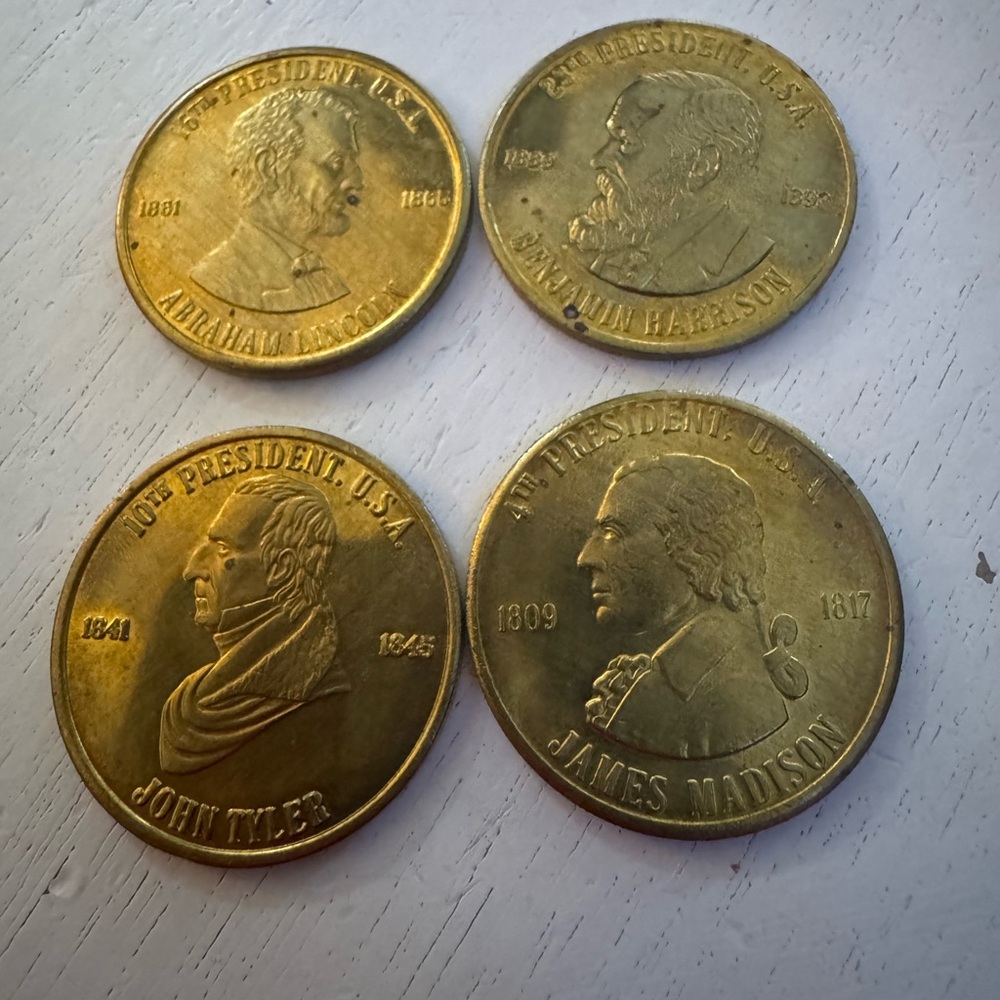 commemorative Presidential medal tokens featuring U.S. Presidents